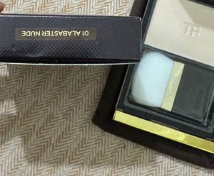 Tom Ford Translucent Finishing Powder
