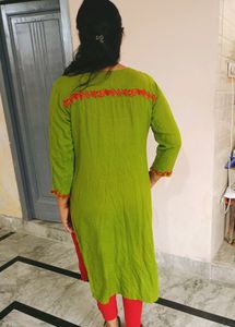 Beutiful Embroidery Slits Kurti With Pant And Dupp