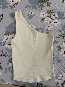 ZARA/ Embellished Sparkly One-Shoulder Top