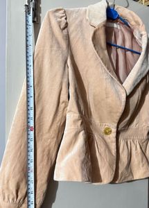 women fitted blazer