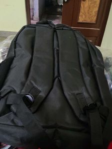 V-Guard Solar Power System Backpack