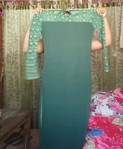 Green Lace Sleeve Dress
