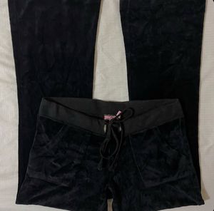 Y2K Juicy Couture Velour Pants ⭐️🪽