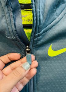 🇺🇸 Nike Dri-FIT imported Zip-Up Hoodie