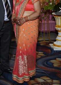 saree and plz dont offer coin, coins fixed