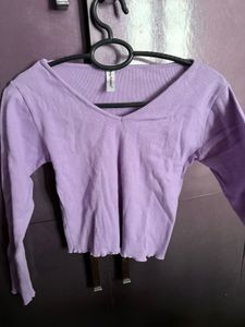 Cute Lavender V-Neck Long Sleeve Top