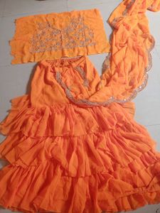 sleeve not available ready to wear saree