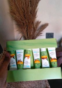 Mamaearth Ubtan Facial Kit