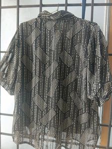 Stylish Black &amp; White Printed Top