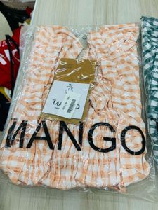 Gingham Smocked Puff Sleeve Top