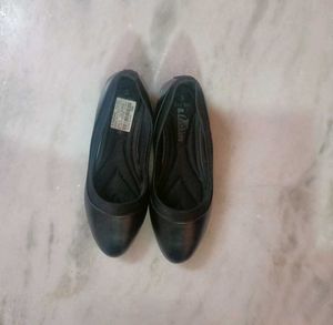 Classic Black Ballerina Flats