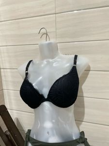 36D PRIMARK Black Lace Bra