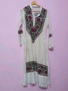 kashmiri embroided kurti