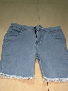 Denim Frayed Hem Shorts