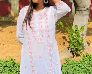 Chic White Kurti with Ripped Jeans
