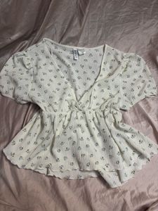 Chic Floral Print Peplum Top