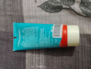 Pilgrim Brightening Serum Sunscreen