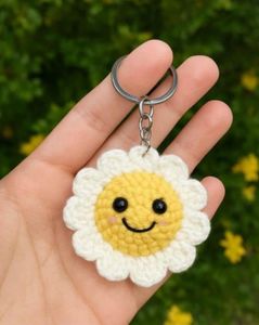 Handmade Cute Crochet Daisy Keychain