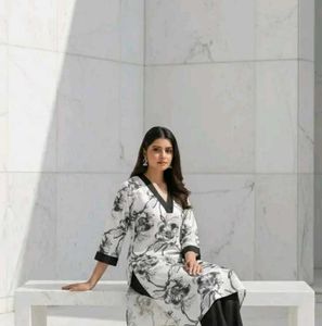 Elegant Floral Print Kurta