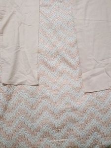 Men's Embroidered Kurta