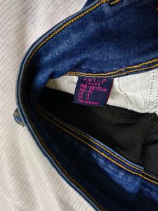 Kraus Stylish Cropped Jeans with Side Stripe