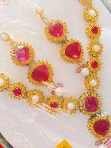 Elegant Ruby & Pearl Jewellery Set