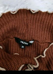 Brown Lettuce Trim  pullover top