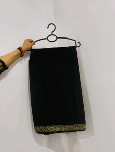 Elegant Black Saree for Navratre