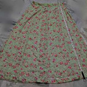 राजस्थानी Light Green Floral प्रिंट lanhga