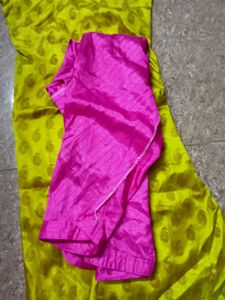 Kurta Set, Dupatta, Pant, Size L