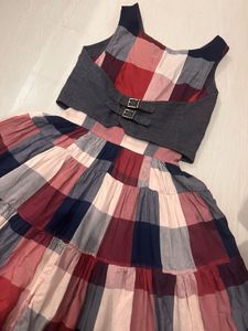 Stylish Plaid Skirt and Vest Set