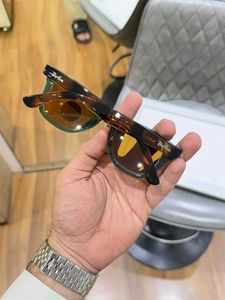 Ray-Ban Wayfarer Sunglasses - Green