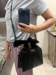 Chic Black Suede &amp; Faux Leather Handbag