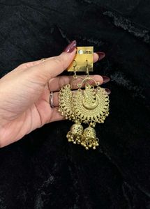 Intricate Golden Jhumka Earrings