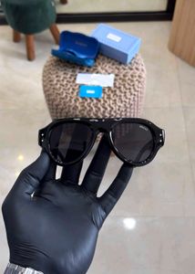 Gucci Black Aviator Sunglasses