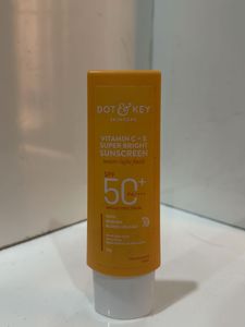 DOT & KEY Vitamin C+E Sunscreen SPF 50+