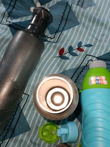 4 good condition water bottle