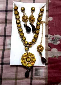 Sale🎊sale🎉Golden Necklace💫❤️