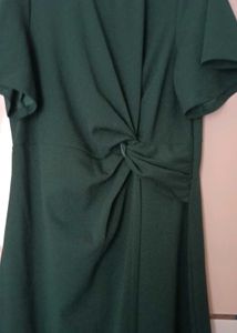 Elegant Green Twist Front Dress