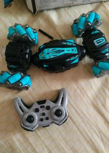 Twisting Spray RC Stunt Car
