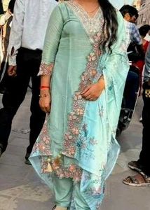 Beautiful Mint Green Kurta Set