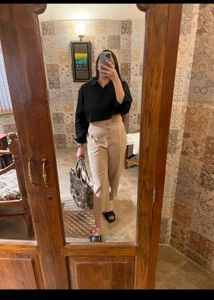 Relaxed Beige Trouser