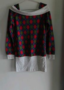 Argyle Print Off-Shoulder Top