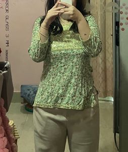 Floral Embroidered Green Kurta
