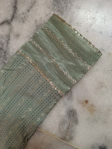 Avasa Kurti