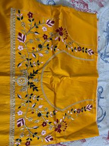 heavy embroidered lehanga