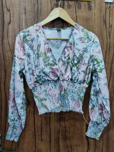 Floral Print Smocked Crop Top