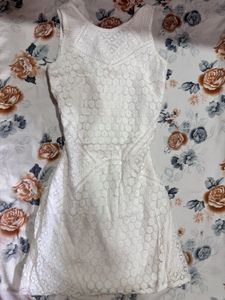 Elegant White Lace Dress