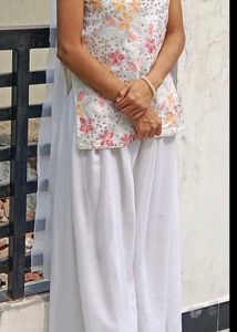 Beautiful Embroidered Kurta Set