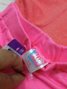 3-6 mnth Cute Baby Girl Shorts - New with Tags!